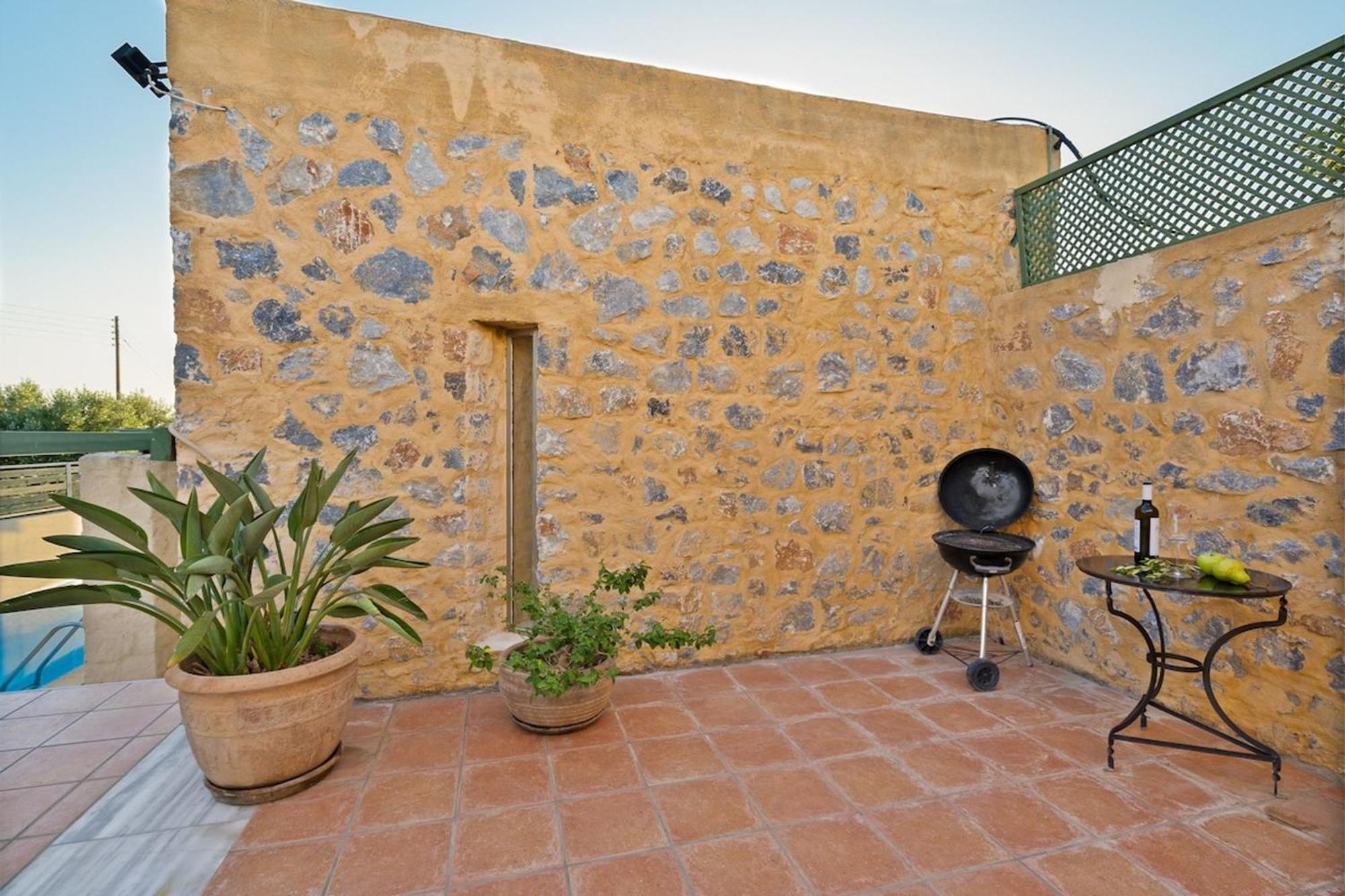 Villa Mediterranea, With Heated Pool Livadia  외부 사진