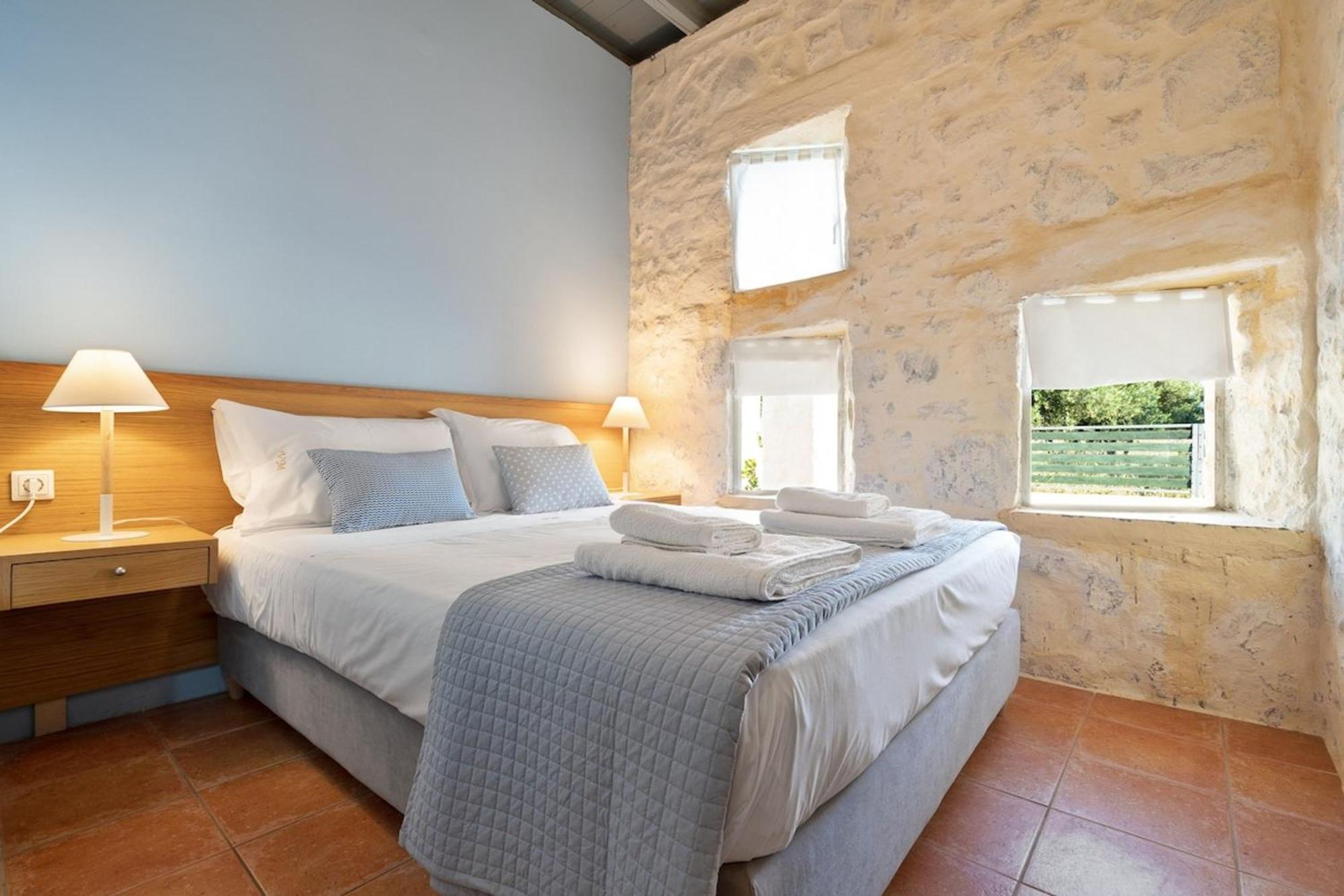 Villa Mediterranea, With Heated Pool Livadia  외부 사진
